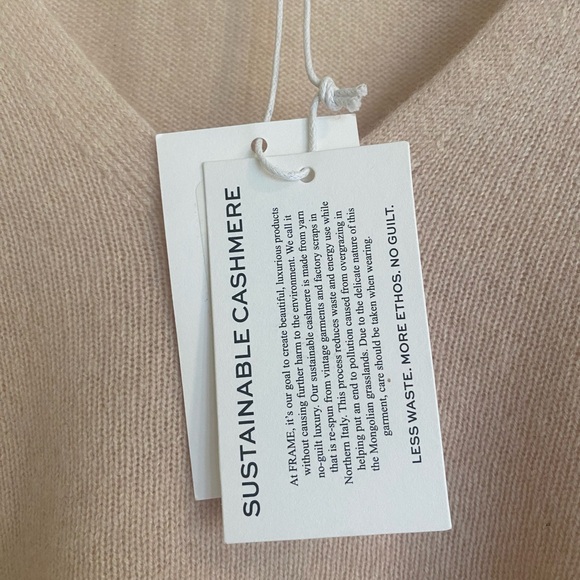 Frame 100% cashmere v-neck sweater, size XS - Picture 3 of 16